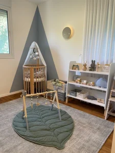 כוננית מיוז לבן