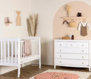 מיטת תינוק קנדה