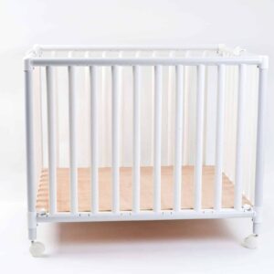 לול פלסטיק מתקפל בייביטק